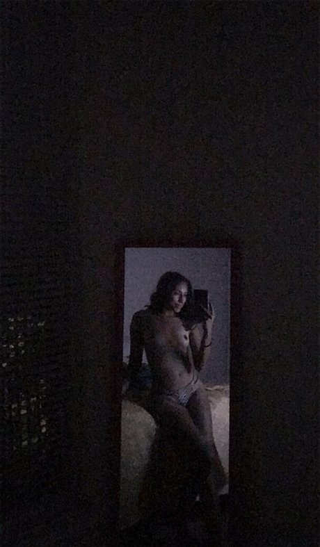 mystiquemari hd actress galleries