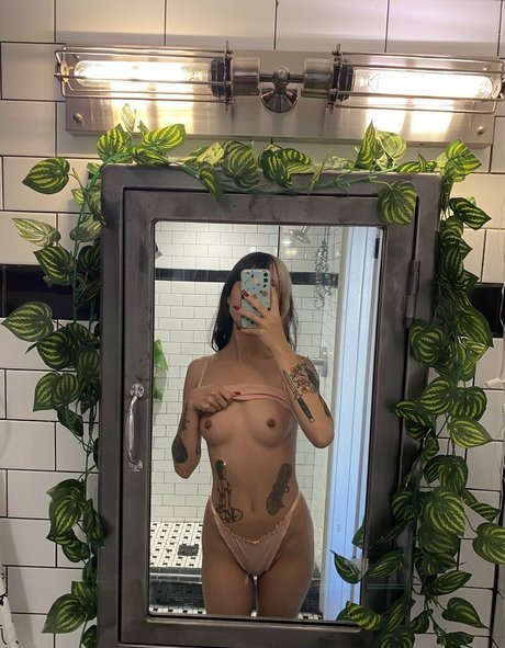 pretty ebony onlyfans hd images