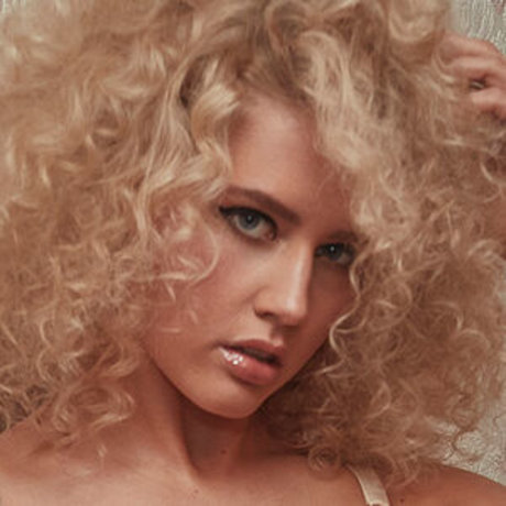 Kara Jane Milner star perfect image