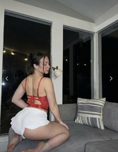 Delaney Short model free picture