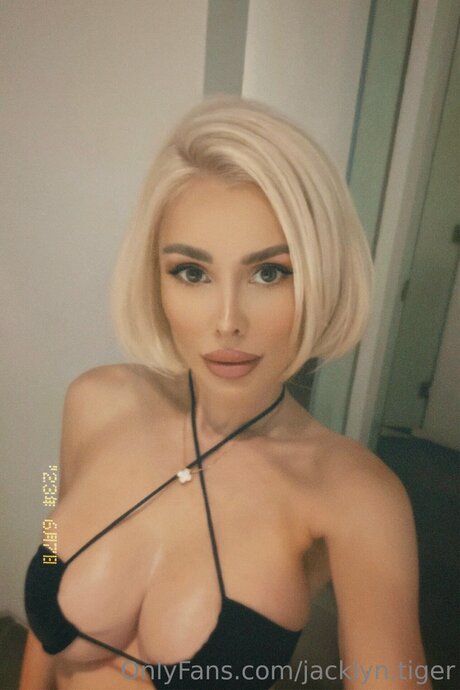 Jacklyn tiger perfect star picture