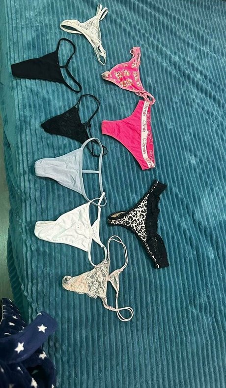 janiss oficial pornstar adult photos