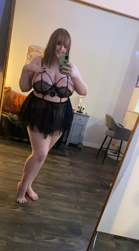 hoesephine nudes actress pic