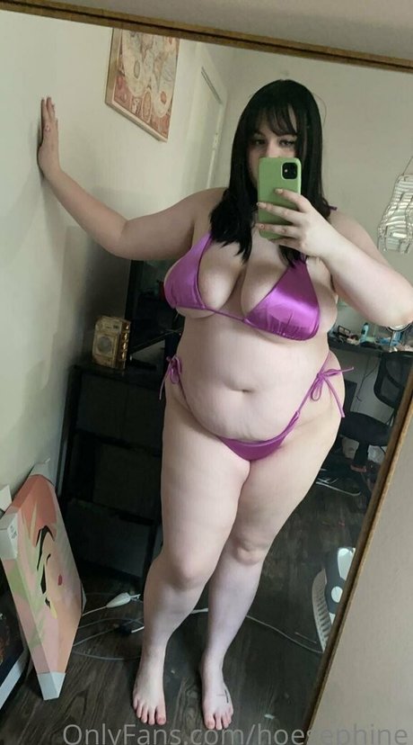 hoesephine art star gallery