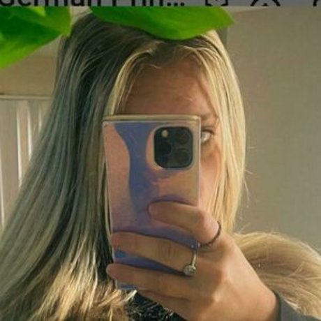 itsrachelannexo sexy pornstar photo