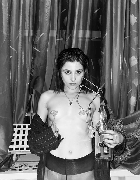 onlysukiclub free hd actress photos