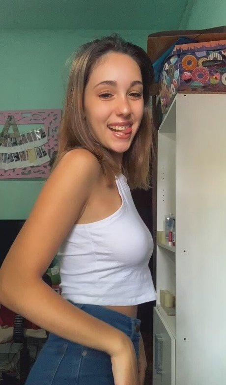 agusdigri model sex pictures