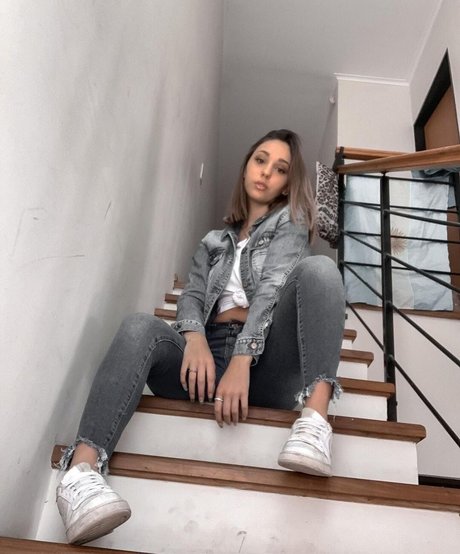 agusdigri sex pornstar pics