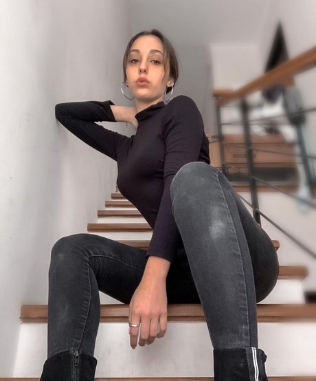 agusdigri model nice img