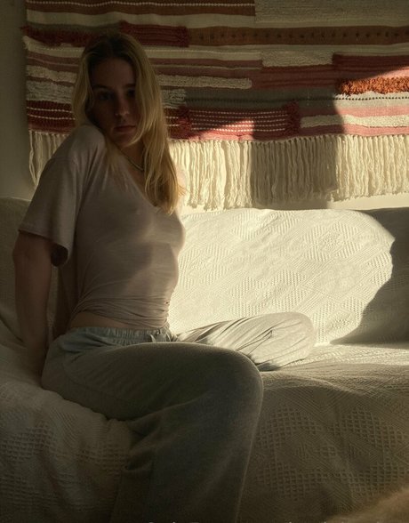 kaylabacher model xxx photos