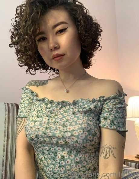 Lu Blu star adult gallery