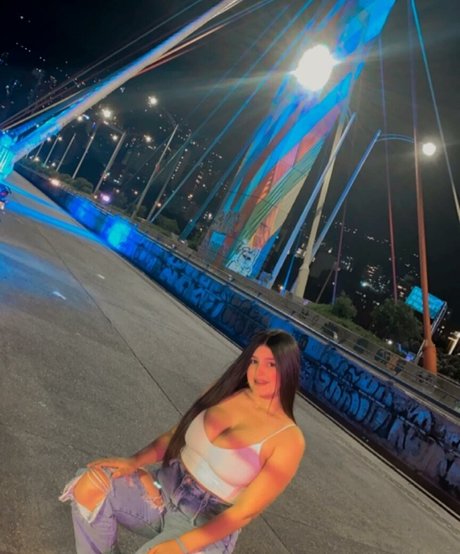 Dayalis Moreno star hd pics