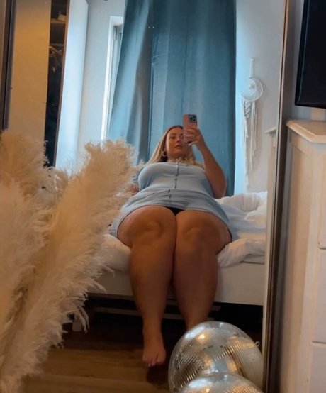 juiceefruitee pretty star images