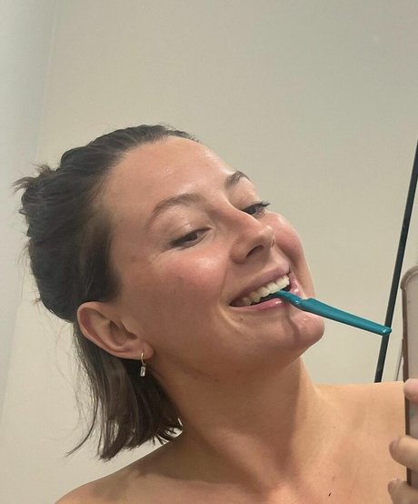 SliceOfSalami star gallery