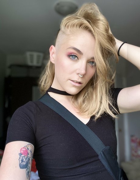 chubby teen onlyfans nudes pic