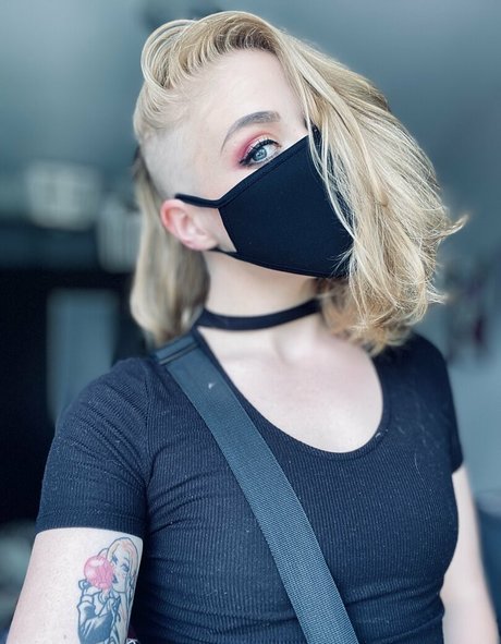 mom anal onlyfans sexy naked images