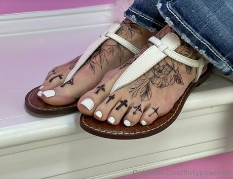 flirtypawsfree Profile pic