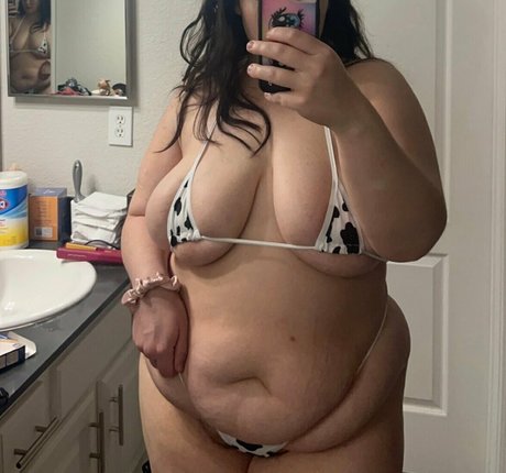 Roxyclover beautiful pornstar pic