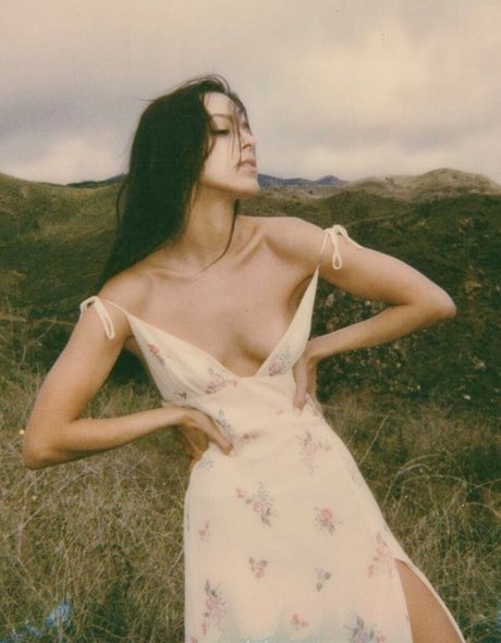 Izzybizzyspider star adult photos