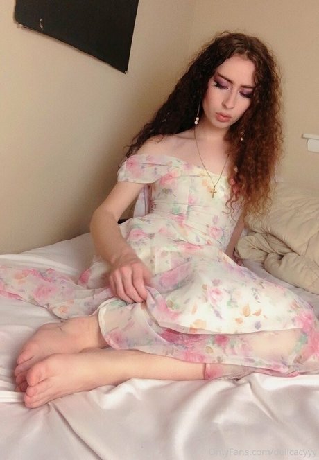 delicacyyy exclusive star pic