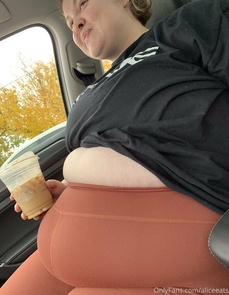 aliceeats hd pornstar gallery