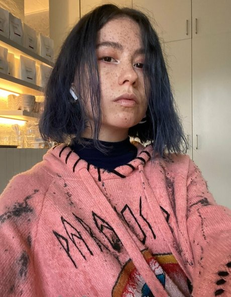 alice free sweets erotic actress pictures