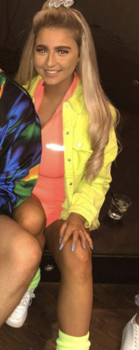 Elizabeth Taylor free pornstar photos