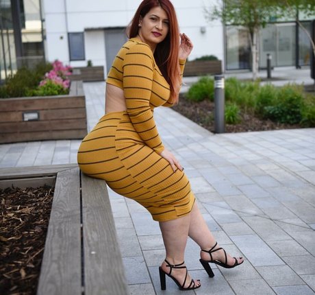 Ioana Chira nude pornstar images