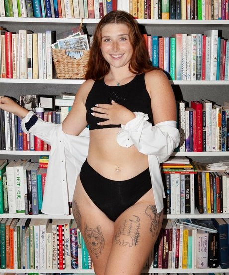 angelicbby2 model pornographic pic