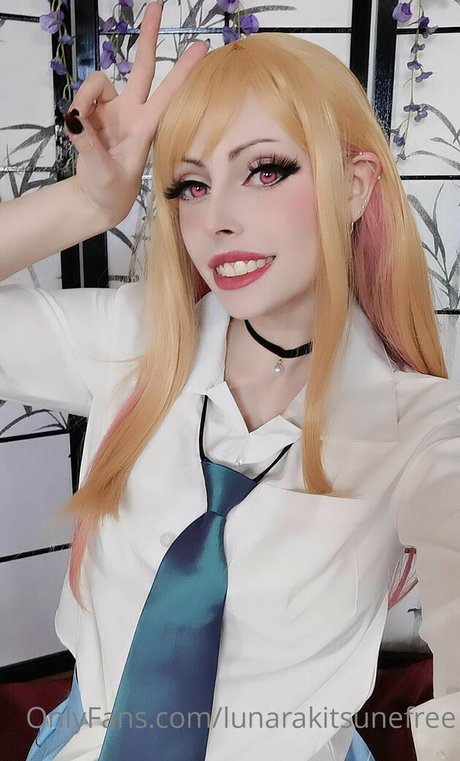 lunarakitsunefree naked model pictures