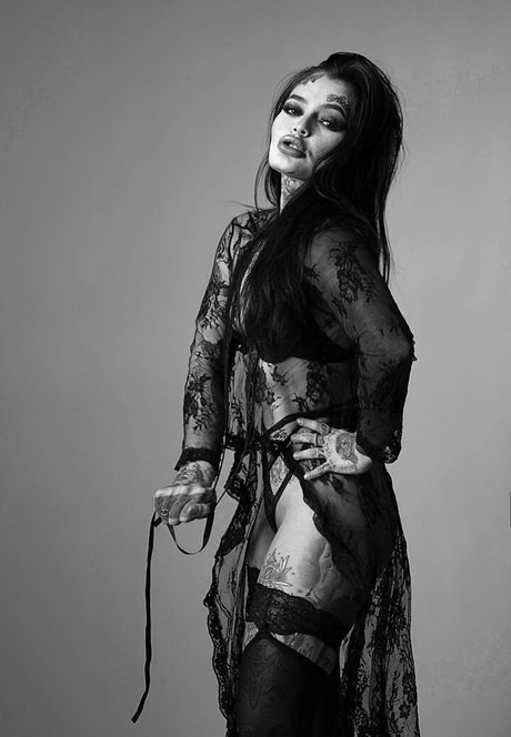 karleejane13 model nude pic