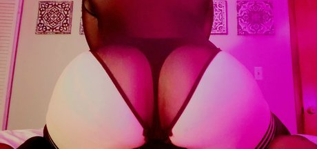 Bootystar G top pornstar archive