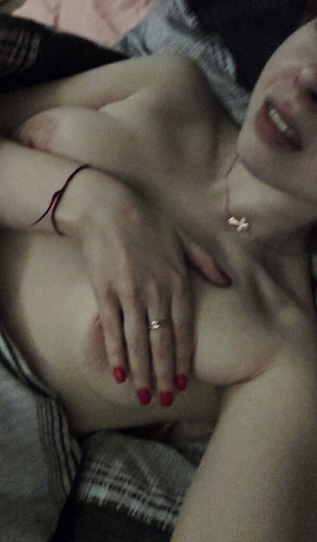 Ahuli13 nude model pics