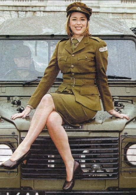 Claire Sweeney beautiful actress photos