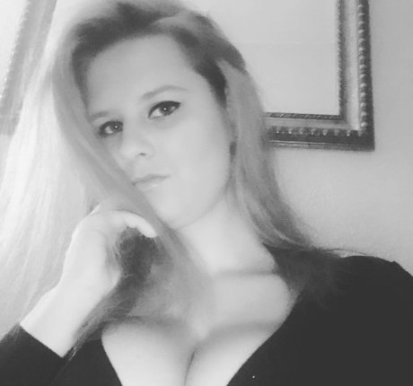 Barbara Szabo adult actress photo