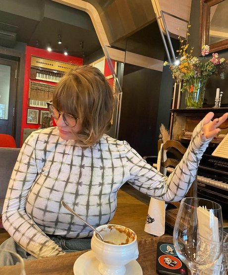 Veronika Ivanova best actress gallery