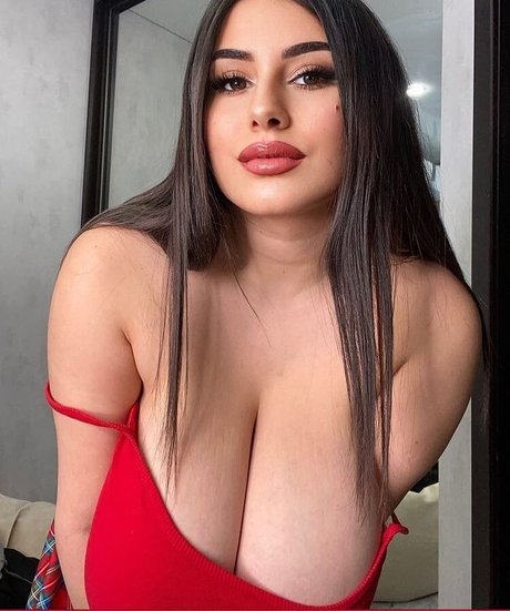 Rozzzywow free pornstar img