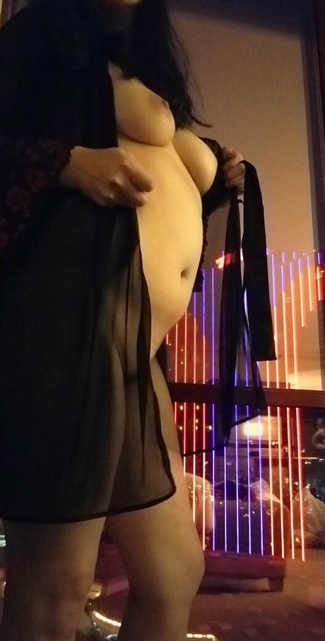 raina traina star exclusive pic