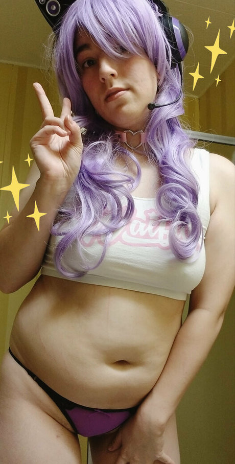 raina traina star naked img