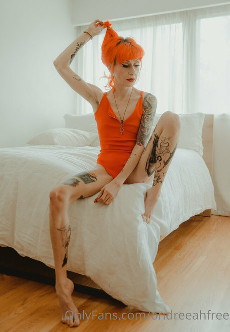 ondreeahfree naked actress image