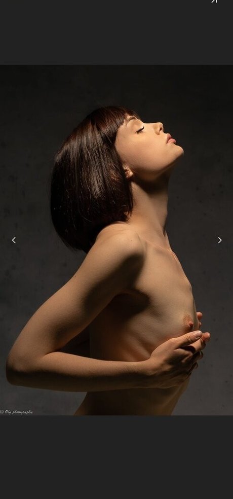 Marie Grippon exclusive model pics