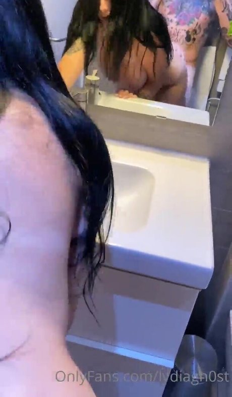 LydiaGhost nudes model picture