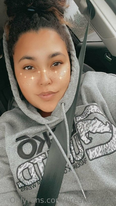 breahbear33 perfect model images