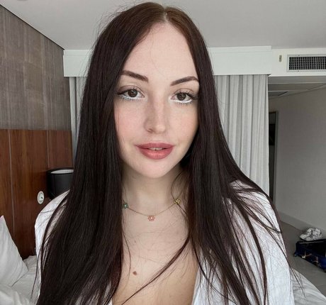 Sindicsgo beautiful pornstar img