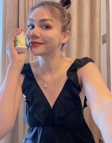 petite bbc onlyfans porn pic