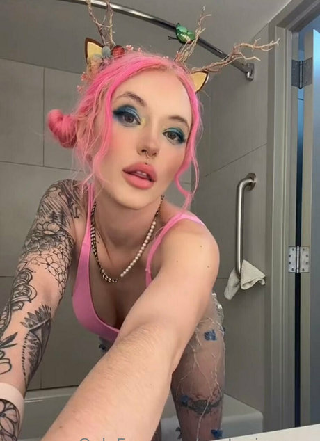 nastynirvanaa erotic actress photos