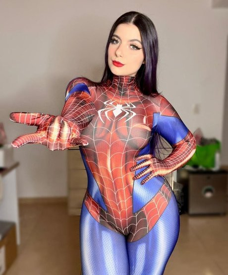 GirlNox model top img