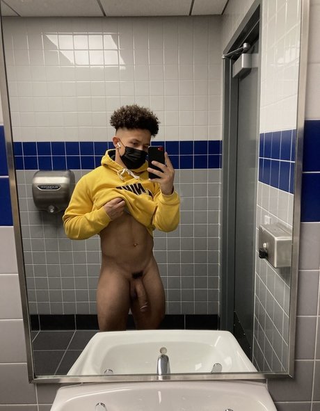 Big marvjr adult model photo