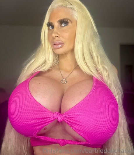 barbiedollchanel beautiful model pic