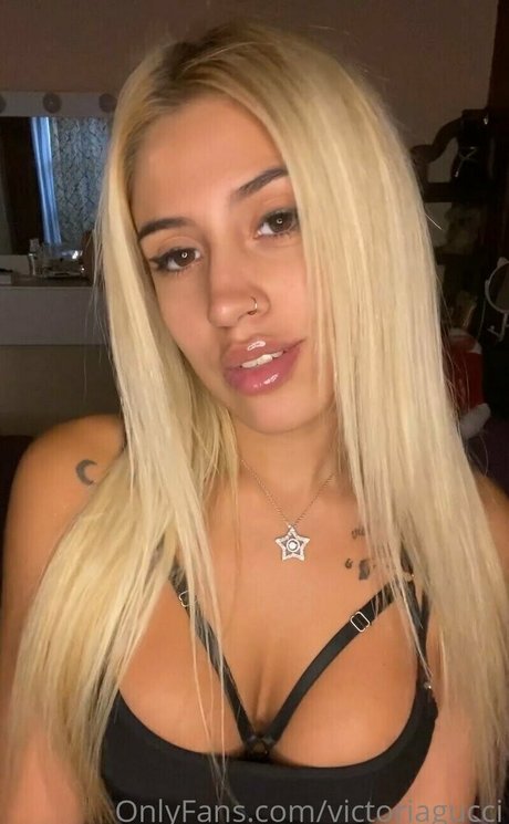 male onlyfans erotic images